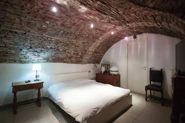 Dhomes - Loft Suite In Duomo Milan 0*,  Italy